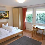 Quartier Sanssouci Albergue *