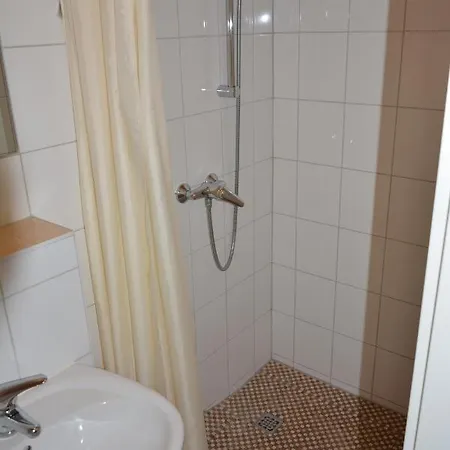 Quartier Sanssouci Auberge de jeunesse *