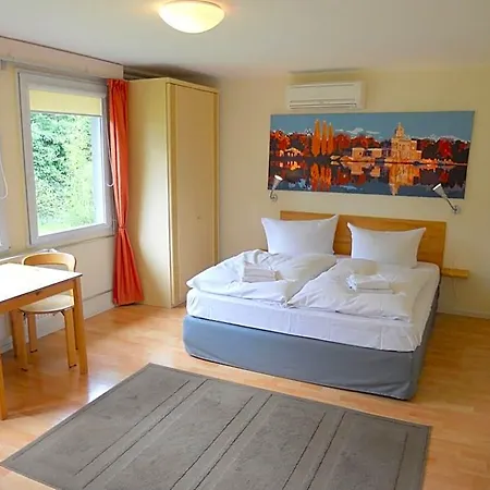 Quartier Sanssouci Hostel *