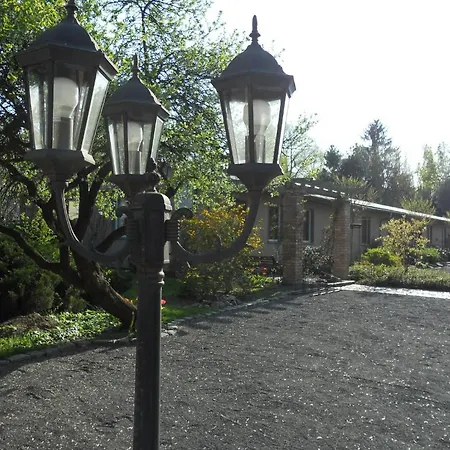 Quartier Sanssouci بيت شباب *
