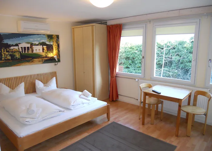 Quartier Sanssouci Hostal *