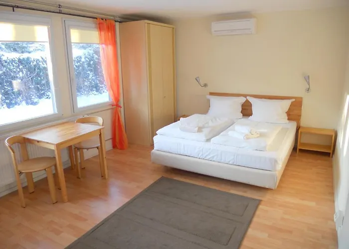 Hostal Quartier Sanssouci *